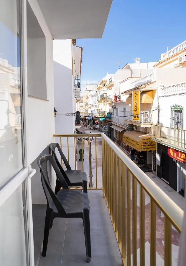 Playa Carihuela Apartamentos El Carmen Торремолинос 0*,  Испания