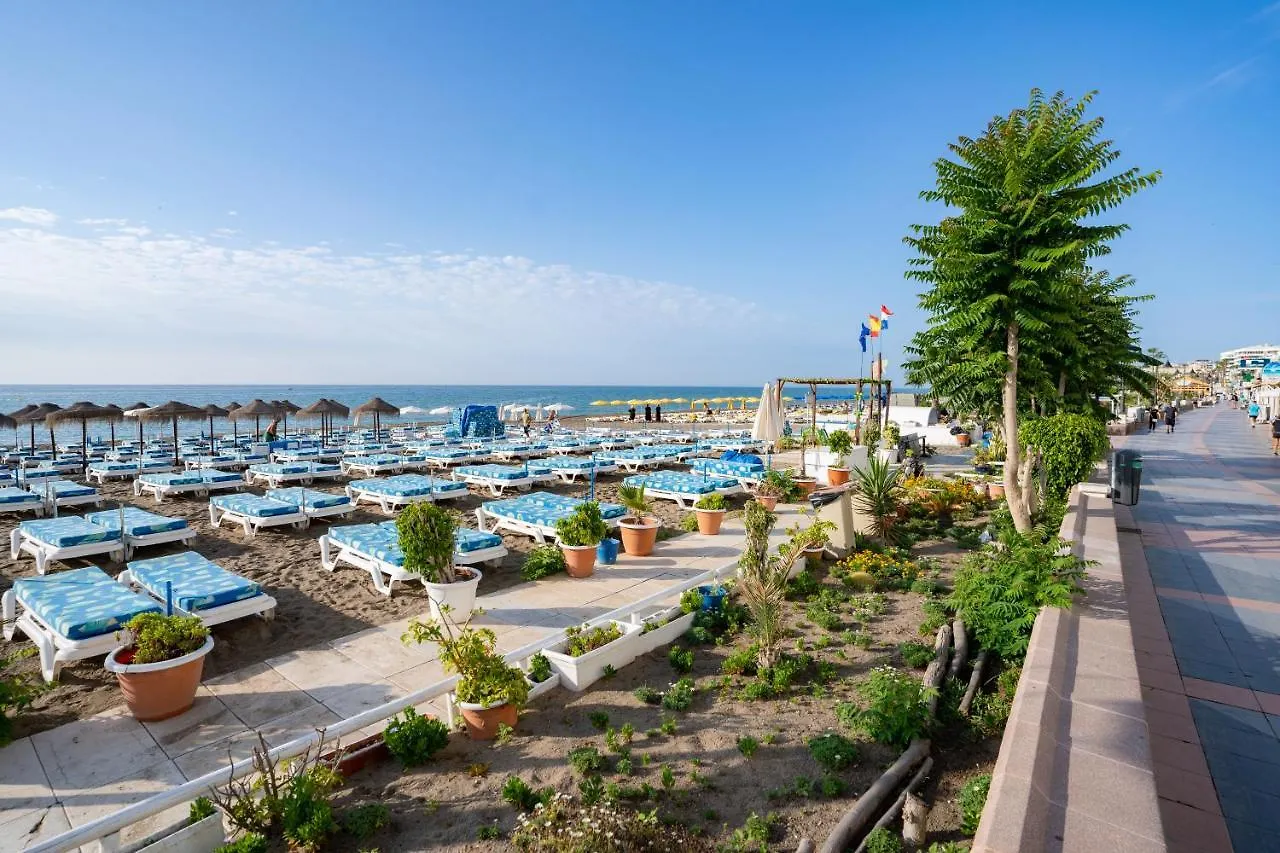 Playa Carihuela Apartamentos El Carmen Торремолинос